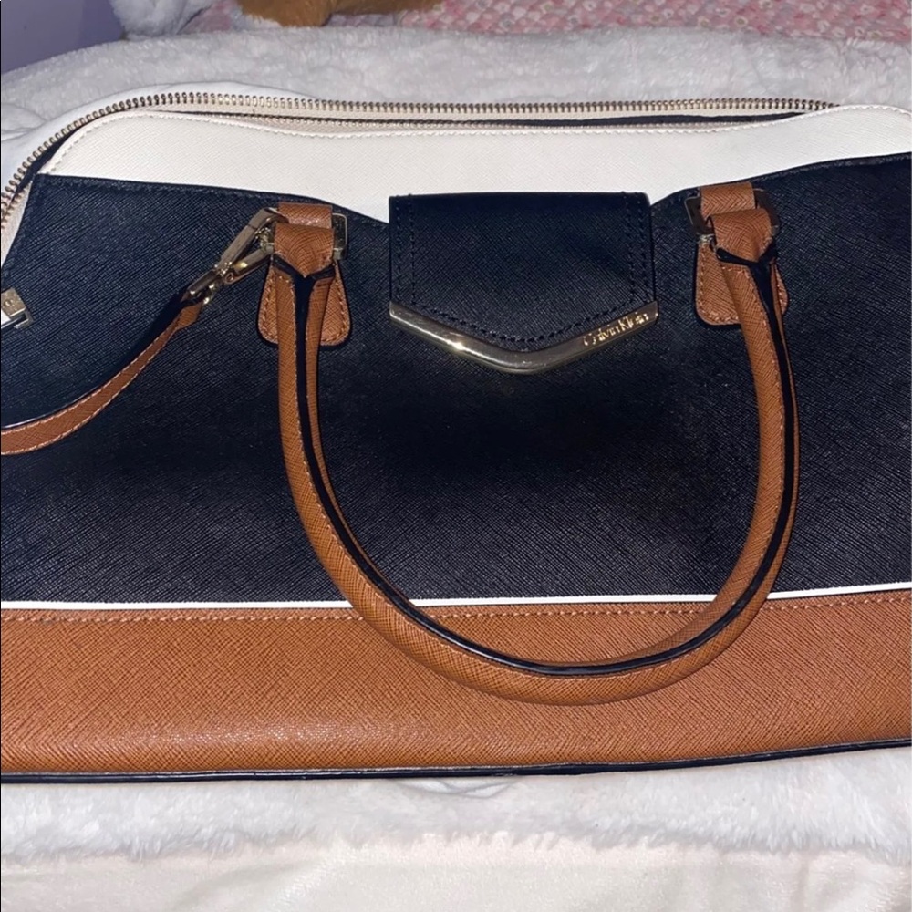 Calvin Klein Shoulder Bag